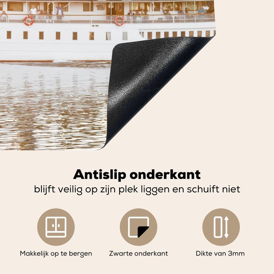 KitchenYeah® Inductie beschermer 81x52 cm - Stoomboot op een meer - Kookplaataccessoires - Afdekplaat voor kookplaat - Inductiebeschermer - Inductiemat - Inductieplaat mat