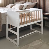 Petite Amélie ® Co sleeper - Baby bed tot 9 kg - Knus & Veilig dichtbij je Baby - Verstelbaar in 9 Hoogtes - Aanschuifbed of vrijstaande Wieg - Wit & Naturel