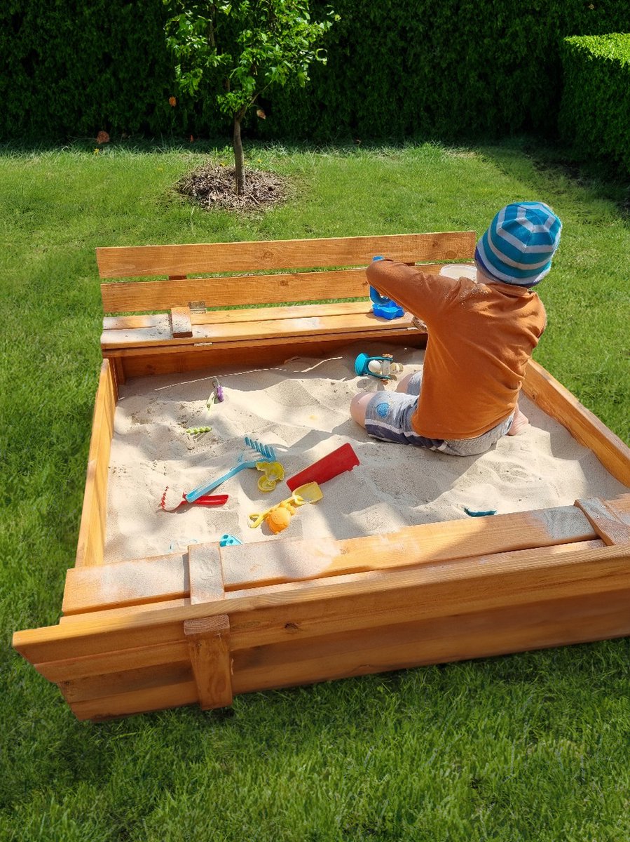 Afsluitbare XL Zandbak met Banken 140x140 cm – Gecertificeerd & Geïmpregneerd Hout | Incl. AFDEKZEIL & GRONDDOEK | Voor 2-3 Kinderen — afbeelding 14