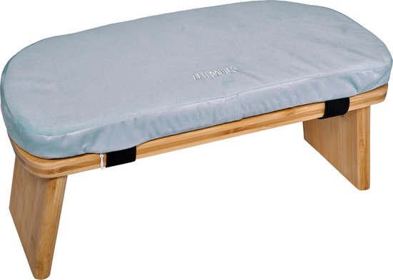 Banc de yoga pliable en bois, assise bleu clair rembourrée, avec logo 'ZEN POWER'.
