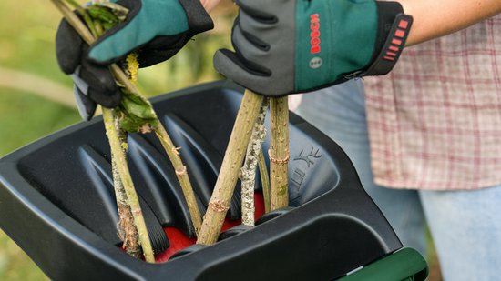 Bosch AXT Rapid 2000 - Hakselaar - Inclusief Aanduwstok van Bosch — afbeelding 5