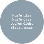 Label2X - Muurcirkel kids kusje hier zachtblauw - 20 cm - Dibond - Multicolor - Wandcirkel - Rond Schilderij - Muurdecoratie Cirkel - Wandecoratie rond - Decoratie voor woonkamer of slaapkamer