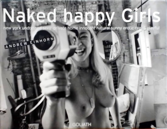 Naked Happy Girls