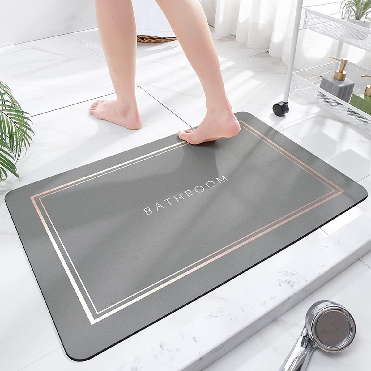 Super absorberende vloermat, sneldrogende badkamermatten, absorberende badmatten voor thuis, antislip rubberen vloeren, gemakkelijk te reinigen, eenvoudige badmat (lichtgrijs, 40 x 60 cm)