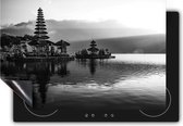 Chefcare Inductie Beschermer Pura Tempel in Bali op het Meer Beratan - Zwart Wit - 81,6x52,7 cm - Afdekplaat Inductie - Kookplaat Beschermer - Inductie Mat
