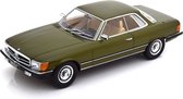 Het 1:18 Diecast-model van de Mercedes-Benz 450 SLC C107 uit 1973 in groen metallic. De fabrikant van het schaalmodel is KK Scale. Dit model is alleen online verkrijgbaar