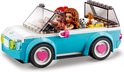 LEGO Friends: turquoise cabriolet met roze dak, twee poppetjes en een hondje erin.