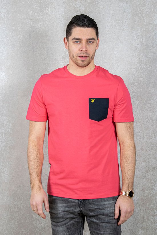 Lyle & Scott Contrast pocket t-shirt - electric pink dark navy