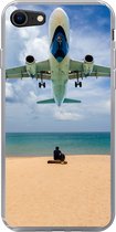 Geschikt voor iPhone 7 hoesje - Strand - Zee - Vliegtuig - Siliconen Telefoonhoesje