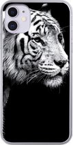 Geschikt voor iPhone 11 hoesje - Tijger - Wilde dieren - Licht - Siliconen Telefoonhoesje