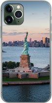 Telefoonhoesje Geschikt voor iPhone 11 Pro hoesje - New York - Vrijheidsbeeld - Skyline - Siliconen Telefoonhoesje