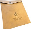 Bruine papieren envelop met BOASTY logo en slogan "Boost Your Self Be Boasty".
