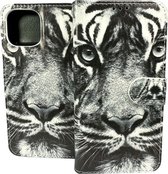 Portemonnee Book Case Hoesje Geschikt voor: iPhone 14 - Tiger Print