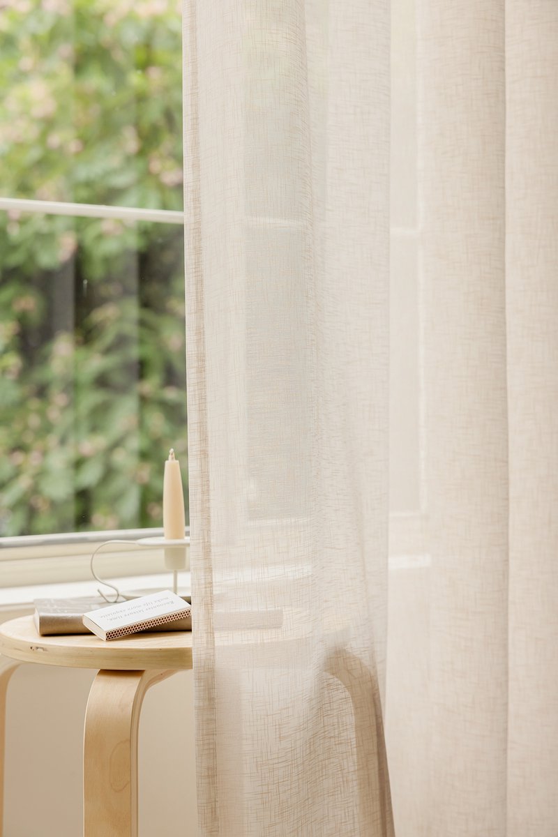 Maroyathome Bibiana - Vitrage - Kant en klaar - Plooiband - Loodveter - Schelphaken - Embrasse - BEIGE - 150 x 260 cm - 150 cm breed - 260 cm lengte - 1 stuks