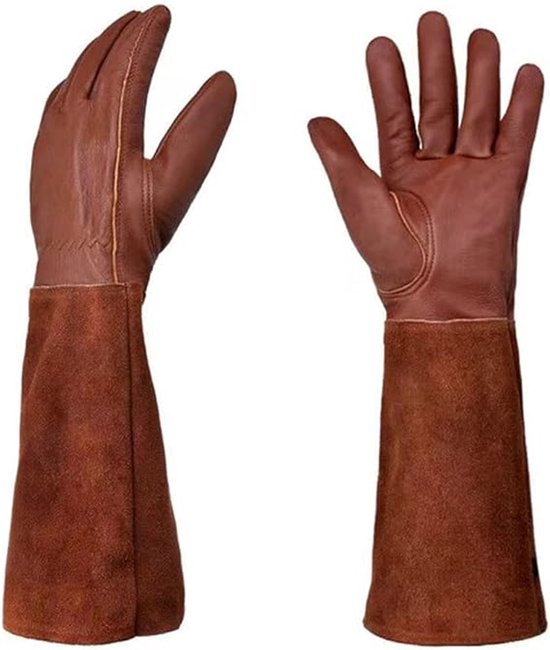 Bruine leren tuinhandschoenen met lange suède manchetten, één voorpand en één achterpand.