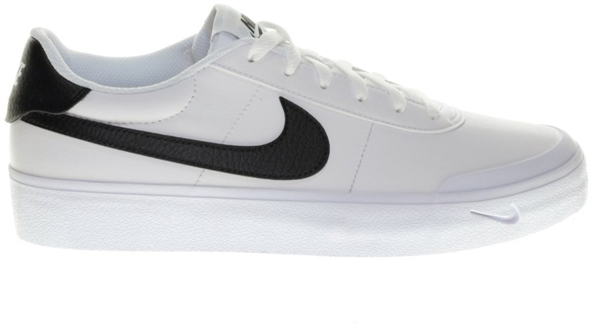 Nike Court Shot Wit