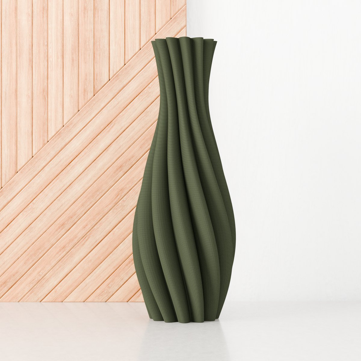 Fleuriek Vloervaas Groen - H50 cm - Elegante hoge vaas van gerecycled kunststof met gestreept patroon- Spiraal vaas voor pampas pluimen