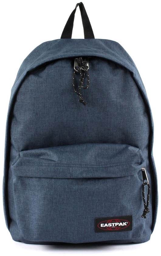 Blauwe Eastpak rugzak met een voorvak, ritssluitingen en Eastpak logo.