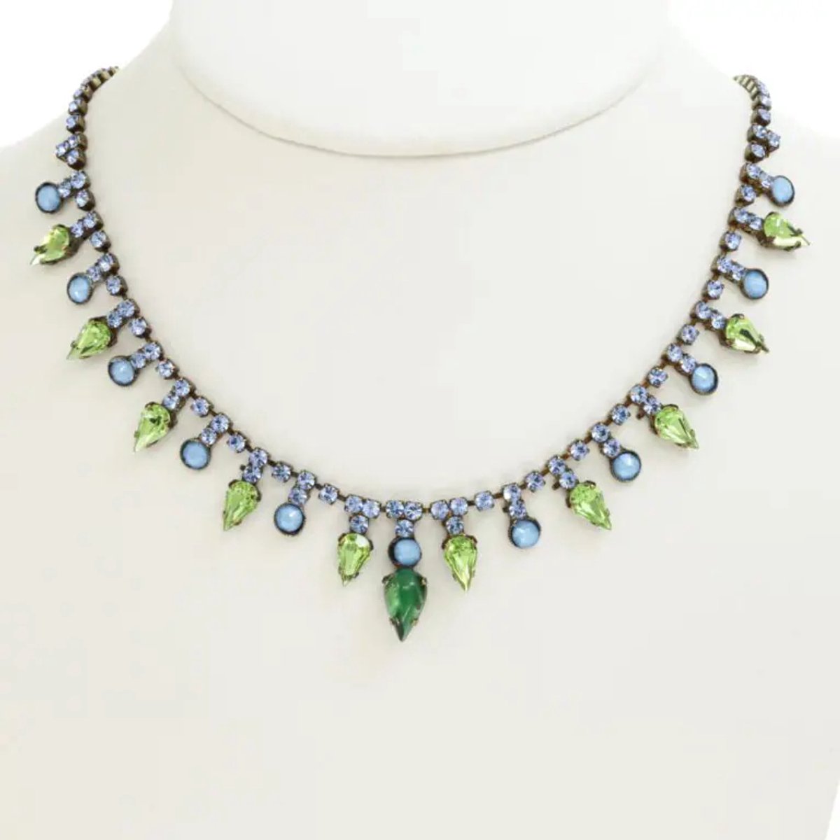 Sieradenketting met blauwe en groene strass kralen(291 32N 24425)