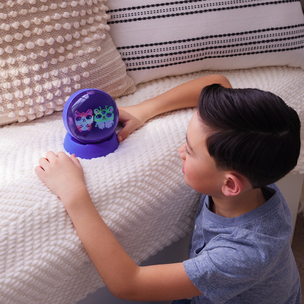 Bitzee Hamster Bal -Interactief speelgoed met meer dan 20 hamsters - Rolt en reageert op aanraking - Speelgoed met digitale huisdieren — afbeelding 9