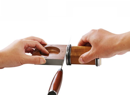 Aiguiseurs professionnels à roulettes – Set de pierres à aiguiser et de pierres à aiguiser – Pour Couteaux lisses – Avec étui de rangement de Luxe – 5 pierres diamantées et 4 angles fixes