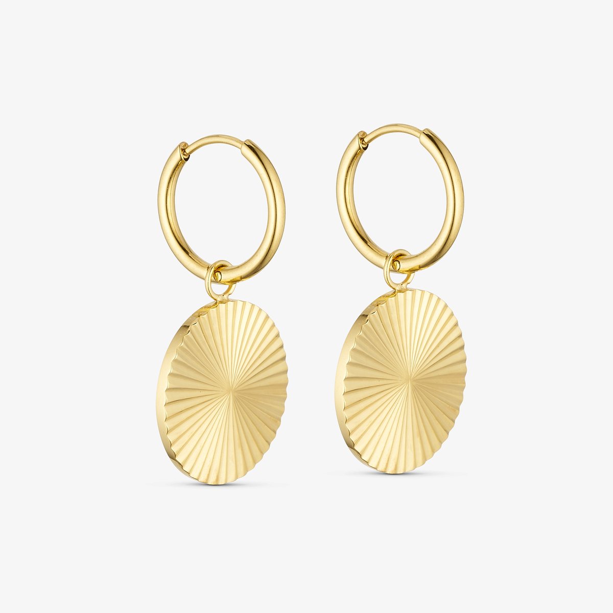 Wolff Jewelry – Gold Plated - Oorringen - Oorbellen - met hanger -Verguld - Goudkleurig - Waterproof - Dames - Cadeau - dochter - vrouw – vriendin – moeder - verjaardag