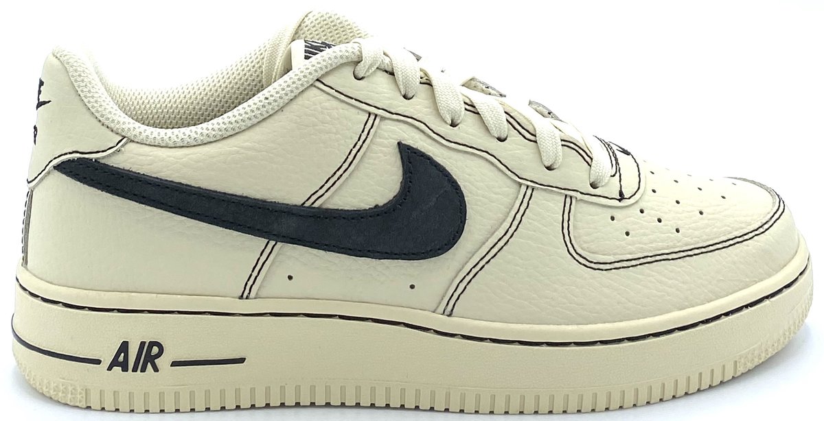 Nike Air Force 1 LV8 4- Sneakers Creme