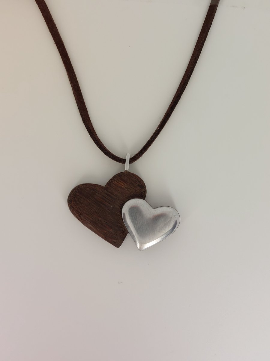 MSD Wood - Ketting - 2 Hartjes met zilver