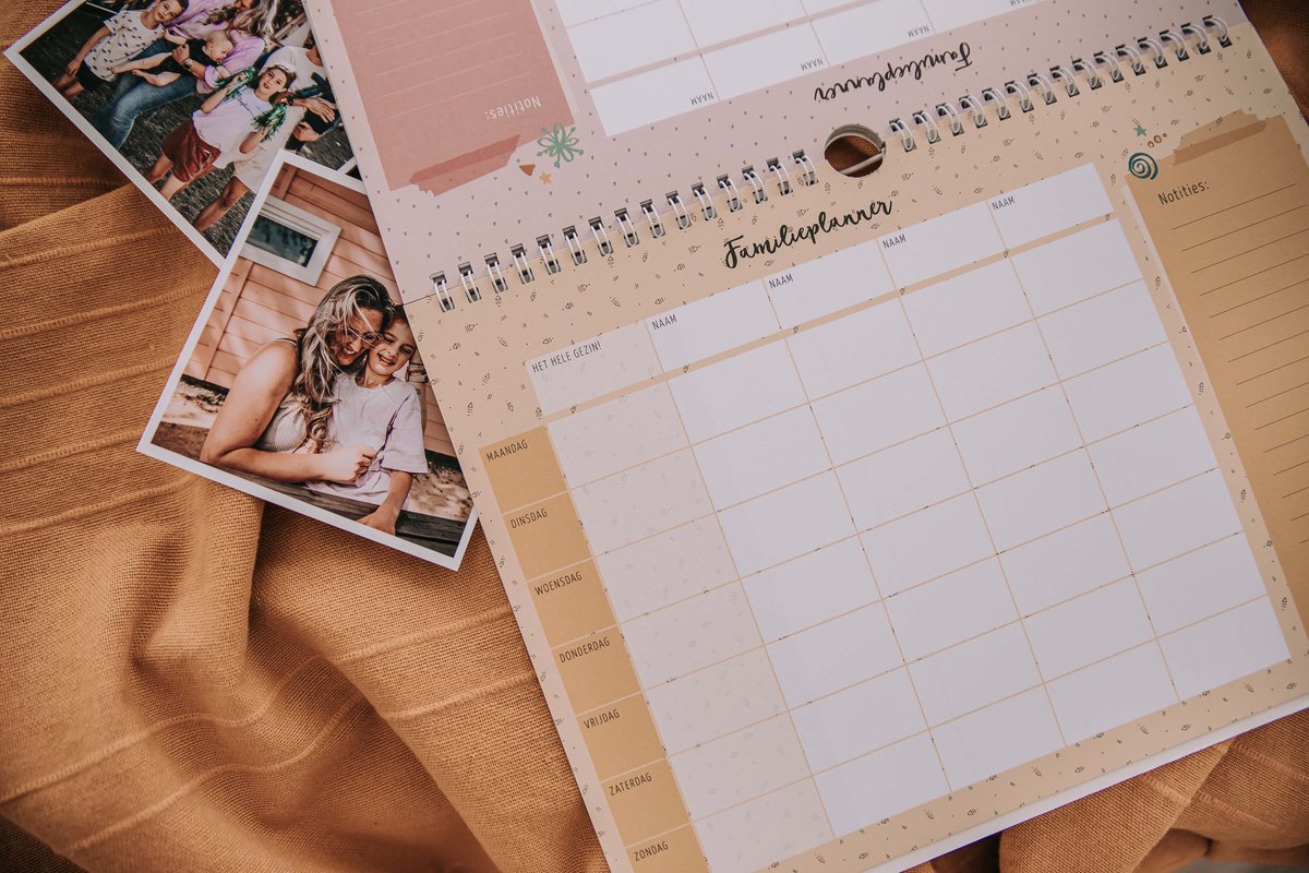 Maan Amsterdam - Familie weekplanner - A4 - Inclusief stickervel — afbeelding 7