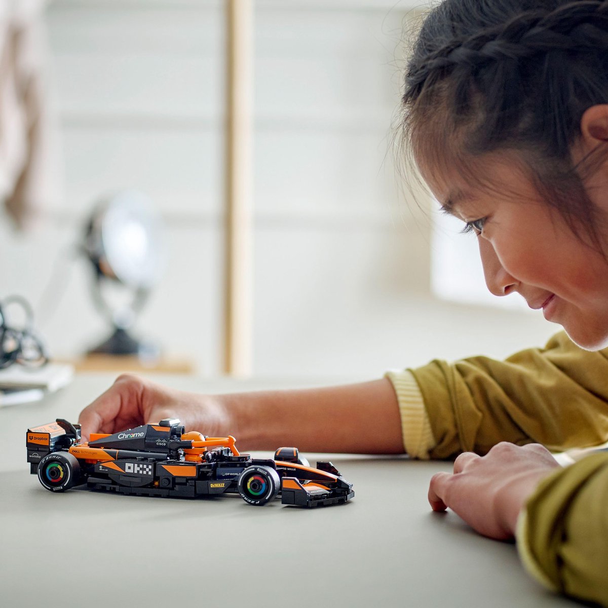 LEGO Speed Champions McLaren F1 Team MCL38 racewagen Set - 77251 — afbeelding 11