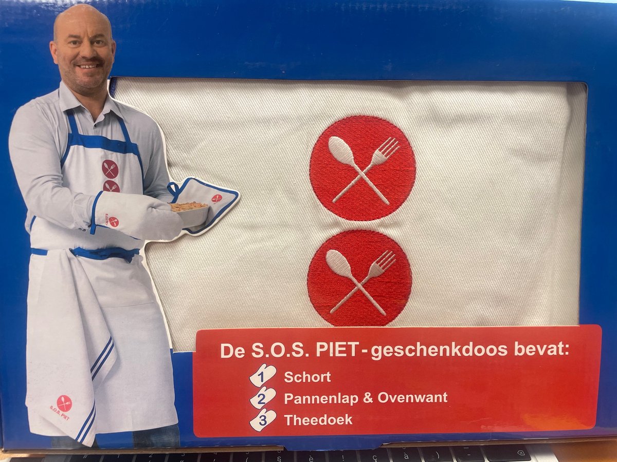 SOS PIET GESCHENKDOOS SCHORT PANNENLAP OVENWANT THEEDOEK