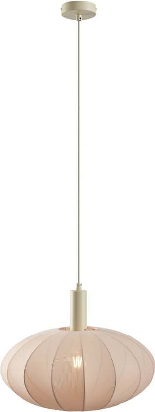 Ovale beige hanglamp met stoffen kap, vergelijkbaar met een pompoen, met metalen details, hangend aan een draad.