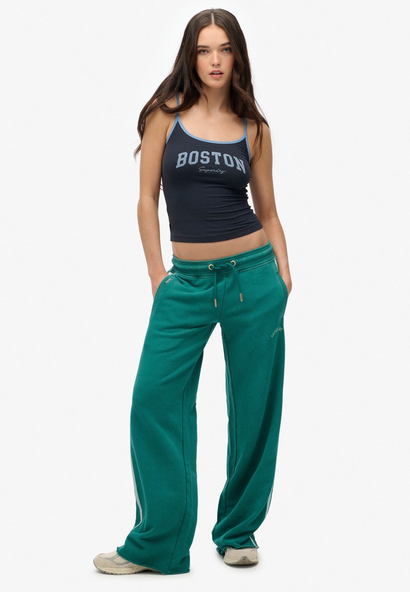 Superdry Athletic Essentials Logo joggingbroek met rechte pijpen Dames Broeken Groen