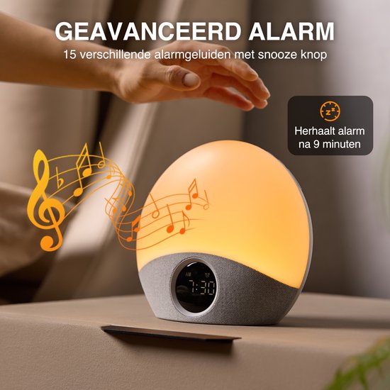 Wekker met lamp in eivorm, lichtgevend in geel, met muzieknoten en snooze-icoon.