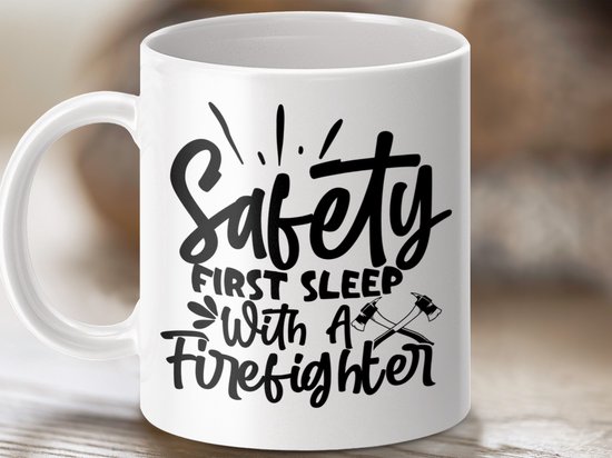 brandweerman mok, grappige mok cadeau, veiligheid eerst, beroep mok, koffie thee mok, cadeau idee, brandweer, brandweer cadeau, voor brandweerman, brandweerman partner, humor mok, nieuwigheid mok, brandweer liefhebber