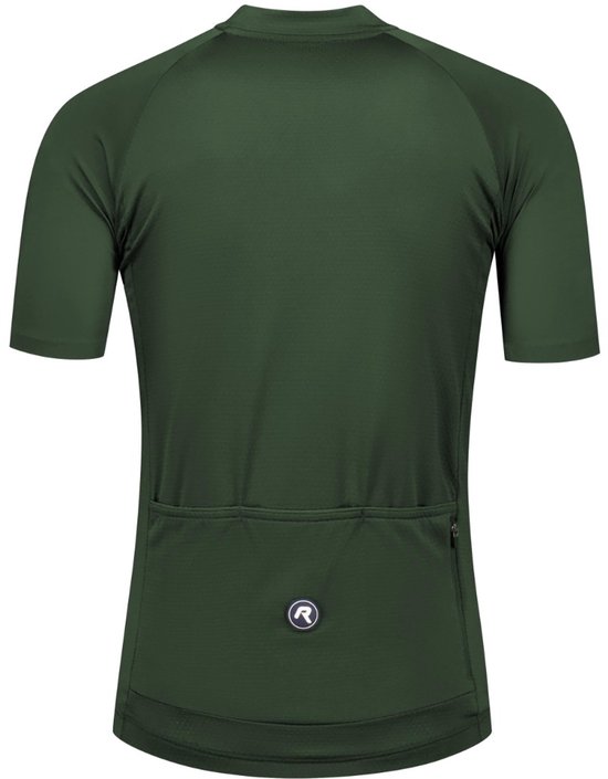 Achterkant van een donkergroen, kort wielershirt met logo en een band met merknaam onderaan.