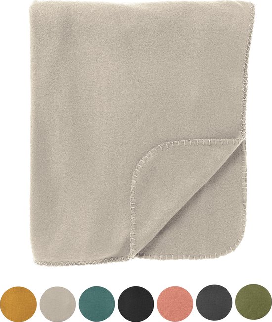 Dutch Decor - PABLO - Plaid 150x200 cm - 100% polyester - fleece terrasplaid - Pumice Stone - beige