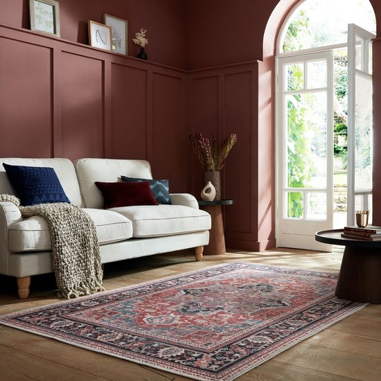 Flycarpets Vintage Vloerkleed - Windsor Traditioneel - Laagpolig - Medaillon - Rood - 120x170 cm