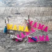 Sleutelhanger Mama Geel - Moederdag cadeautje - Mama - sleutelhangers - verjaardag - cadeau voor mama