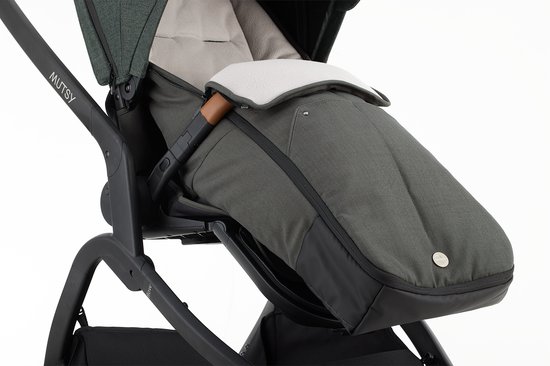 Mutsy Flow Kinderwagen Voetenzak - Verstelbare Maat - Bekleed met Fleece - Urban Green van Mutsy — afbeelding 3