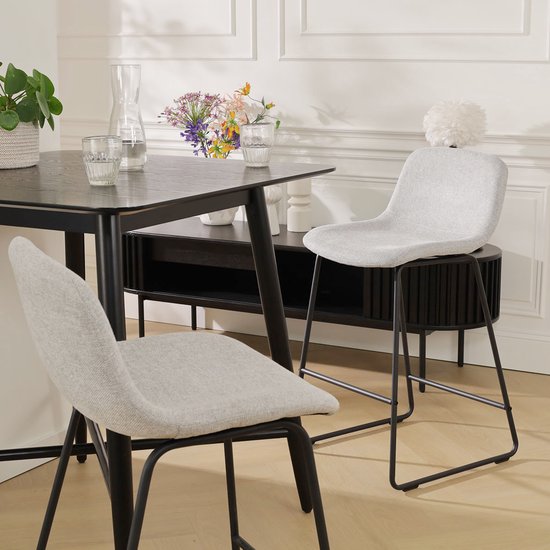 Nolon Nino-Mats Tabourets de bar Set de 2 Gris Clair - Piètement Zwart - Hauteur d'assise 65 cm - Tissu - Pour îlot de Cuisine