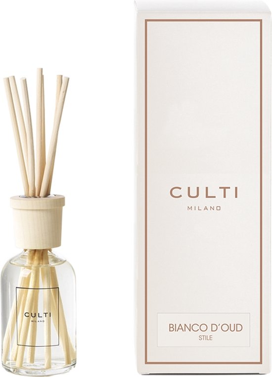 Culti Stile Bianco d'Oud diffuser met houten stokjes en de verpakking. CULTI MILANO.