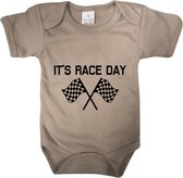 Romper | It's race day - maat 68 - pasgeborene - baby - newborn - formule 1 | sand