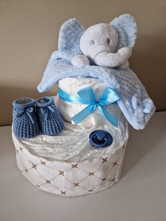 Foto: Luiertaart medium olifant jongen babyshower kraamcadeau