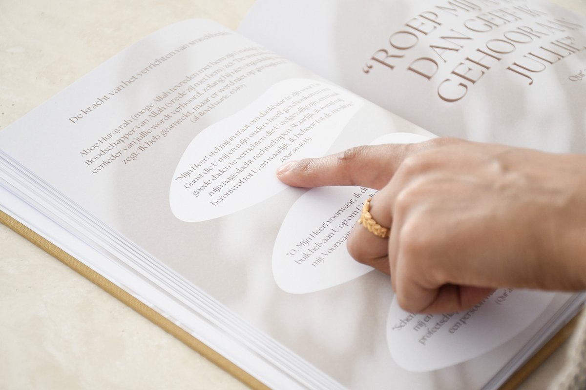 Elastik kokraklar bilan becerdin