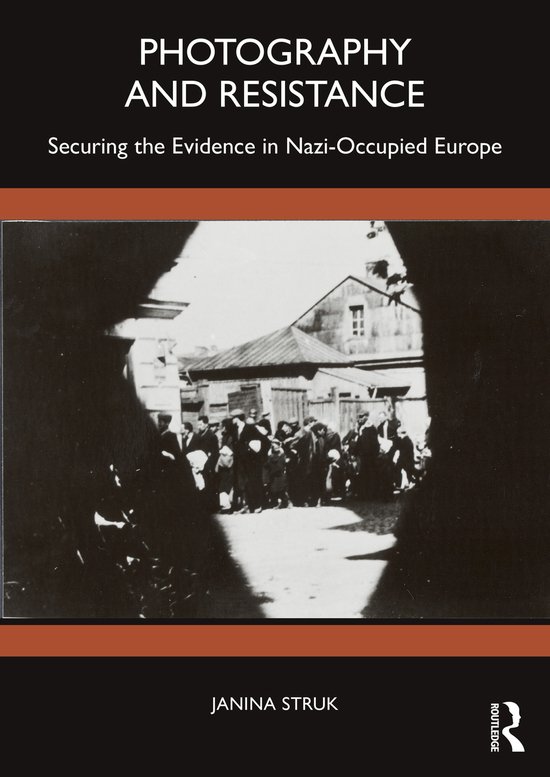 Photography and Resistance - cover