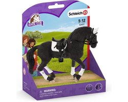 schleich HORSE CLUB - Friese hengst wedstrijd - Speelfigurenset - Kinderspeelgoed voor Jongens en Meisjes - 5 tot 12 jaar