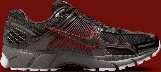 Sneakers Nike Zoom Vomero 5 “Velvet Brown” - Maat 42.5