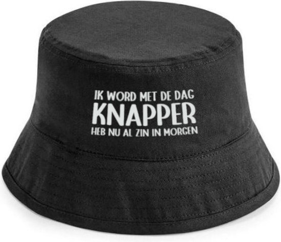 Foto: Ik word met de dag knapper bucket hat heren bucket hat dames festival accessoires vissershoedje bucket hat zwart bucket hoed vissershoedje heren vissershoedje dames bucket hat man bucket hat vrouw festival outfit