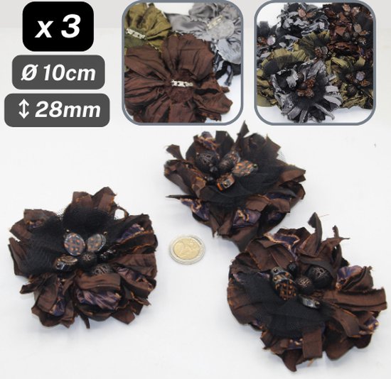 3 BLOEMEN BROCHES in SATIJN en TULLE, op SPELD, Diameter 10CM,met BRUINE PARELS en Bronzen BOLLEN als Hartje, Kleur BRUIN